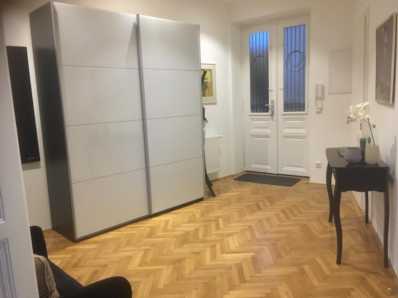Apartment Vienna Smart Living Экстерьер фото
